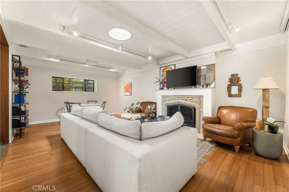 2361 Pelham Los Angeles, CA 90064