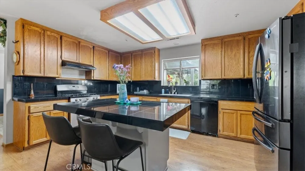136 Bryden Oroville, CA 95966