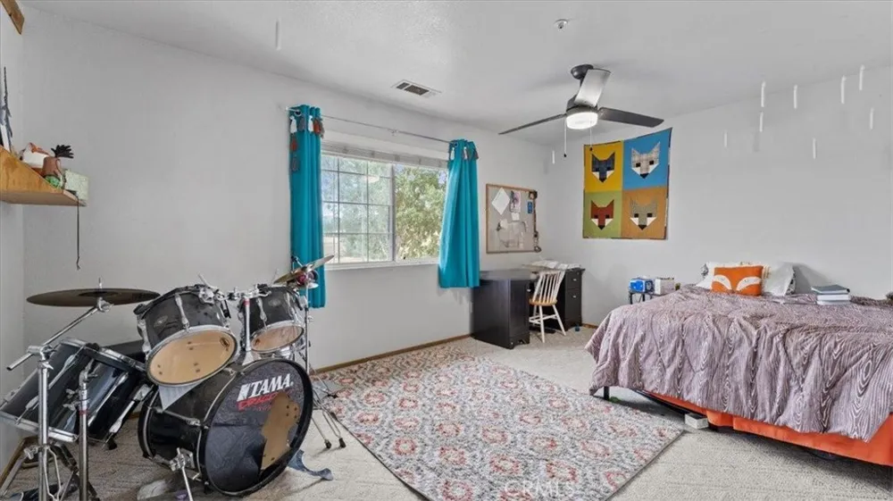 136 Bryden Oroville, CA 95966