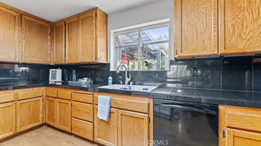 136 Bryden Oroville, CA 95966