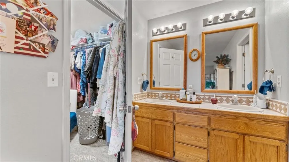 136 Bryden Oroville, CA 95966