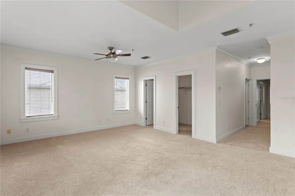 512 S GLEN AVENUE Tampa, FL 33609
