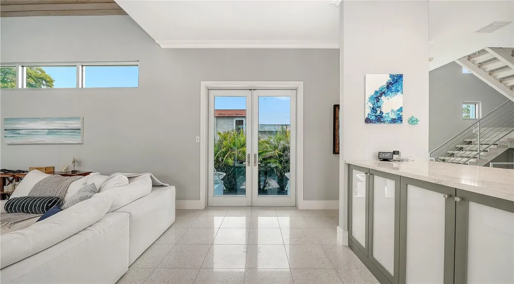 705 JUNGLE QUEEN WAY Longboat Key, FL 34228