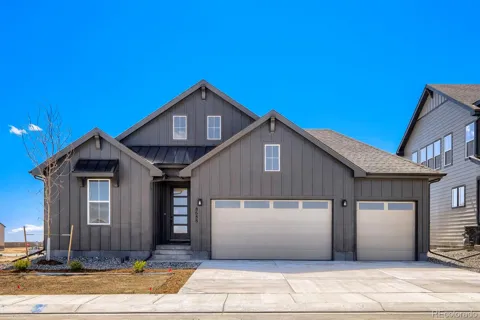 8688 Long Beach Terrace