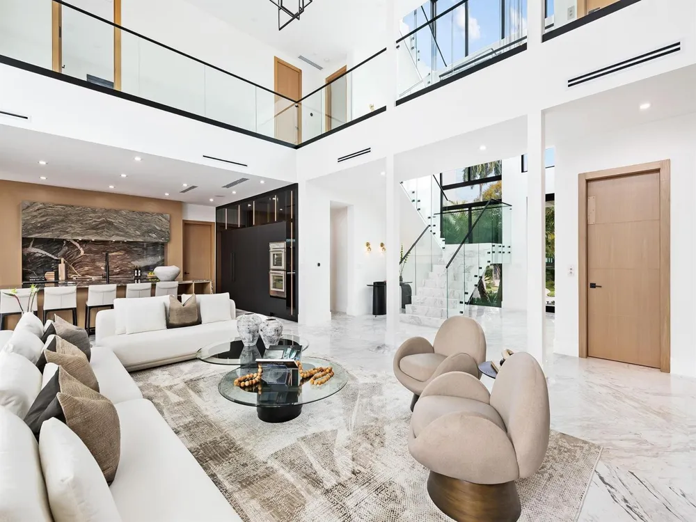 111 Fiesta Way Fort Lauderdale, FL 33301