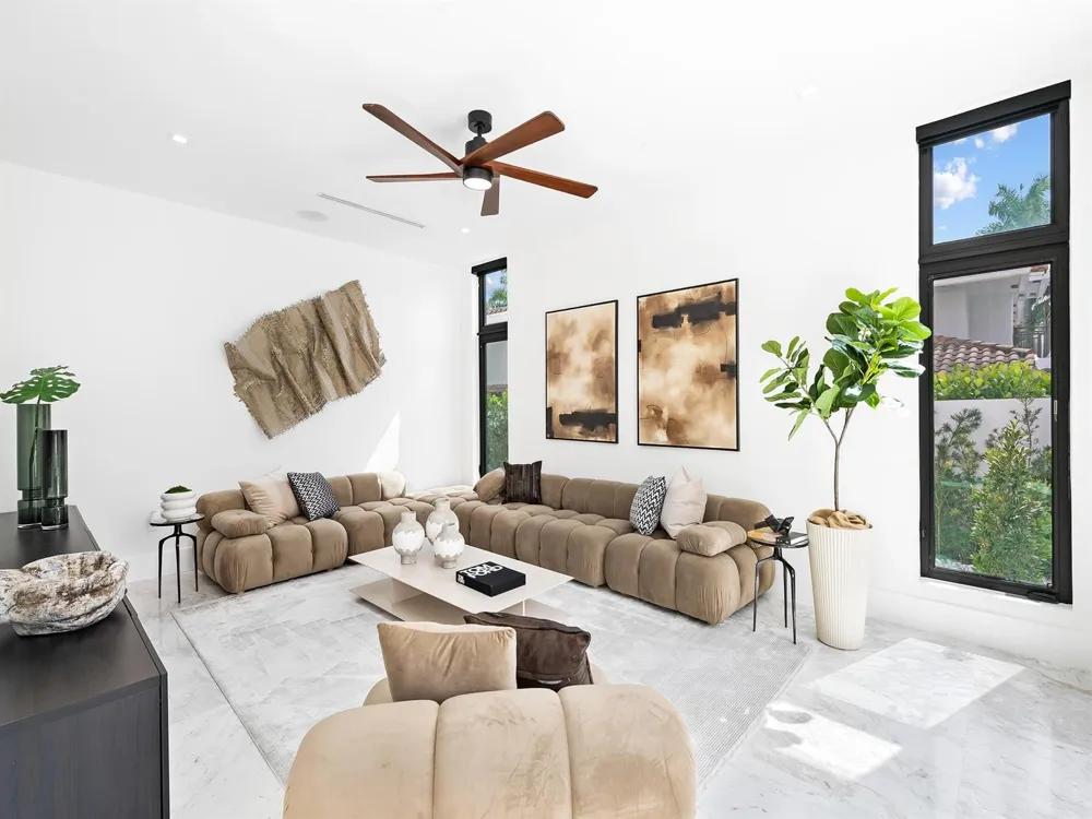 111 Fiesta Way Fort Lauderdale, FL 33301