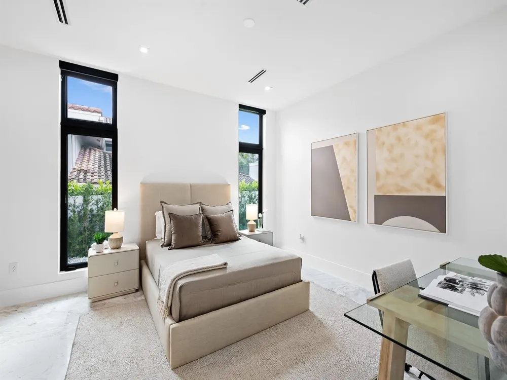 111 Fiesta Way Fort Lauderdale, FL 33301