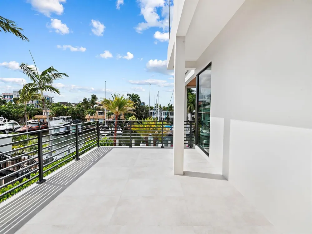 111 Fiesta Way Fort Lauderdale, FL 33301