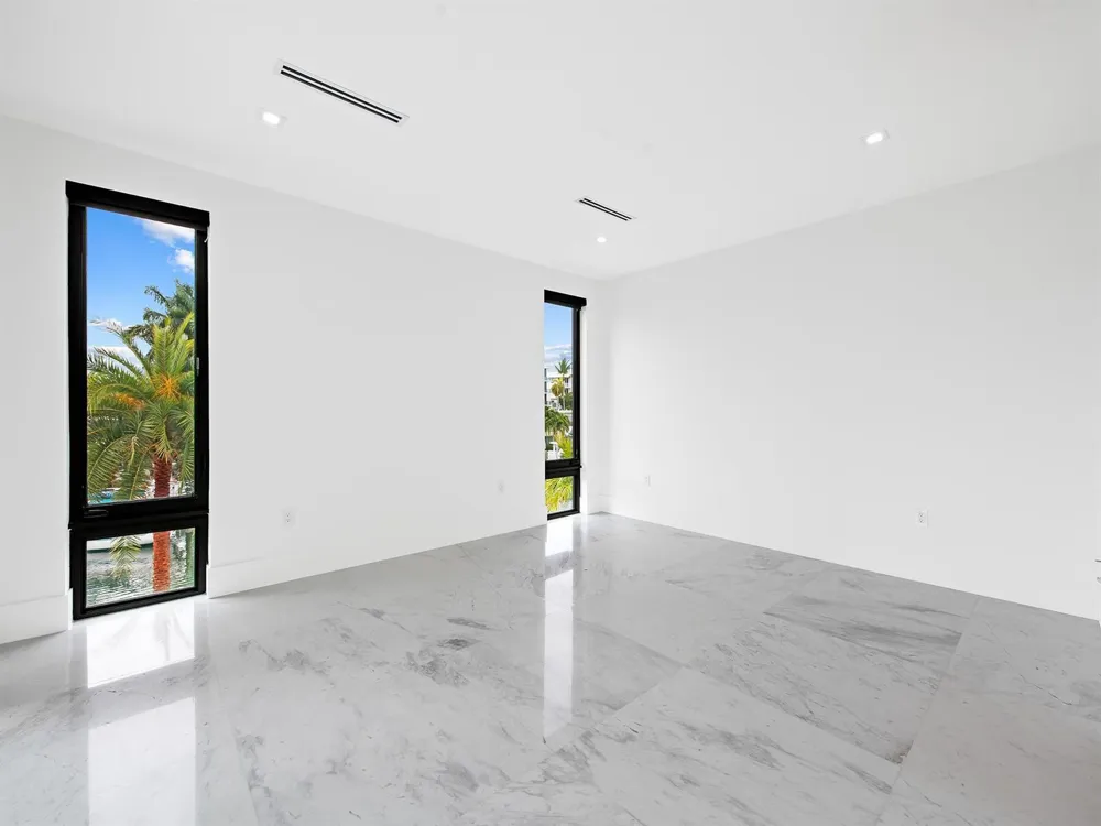 111 Fiesta Way Fort Lauderdale, FL 33301