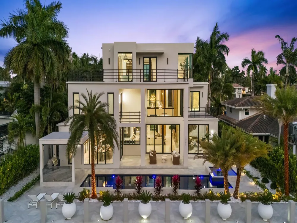 111 Fiesta Way Fort Lauderdale, FL 33301