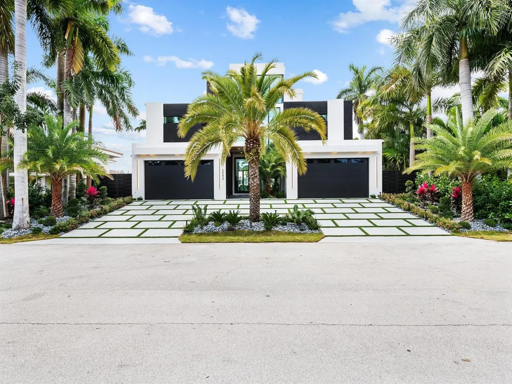 111 Fiesta Way Fort Lauderdale, FL 33301