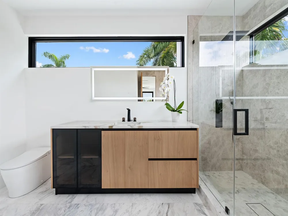 111 Fiesta Way Fort Lauderdale, FL 33301
