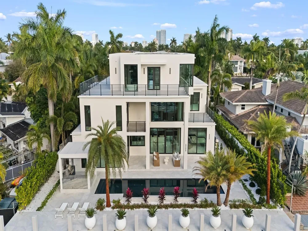 111 Fiesta Way Fort Lauderdale, FL 33301
