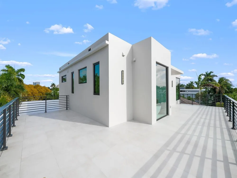 111 Fiesta Way Fort Lauderdale, FL 33301