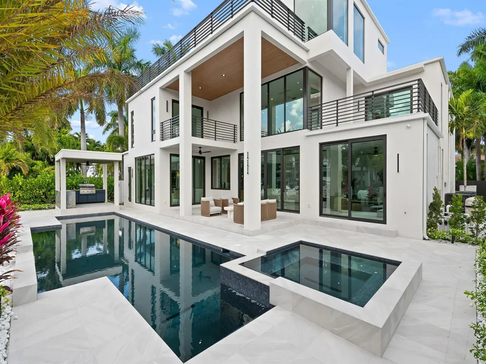 111 Fiesta Way Fort Lauderdale, FL 33301