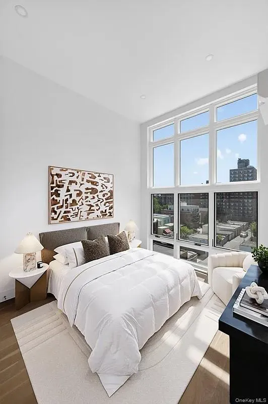 31-65 14th Street #PHB Astoria, NY 11106