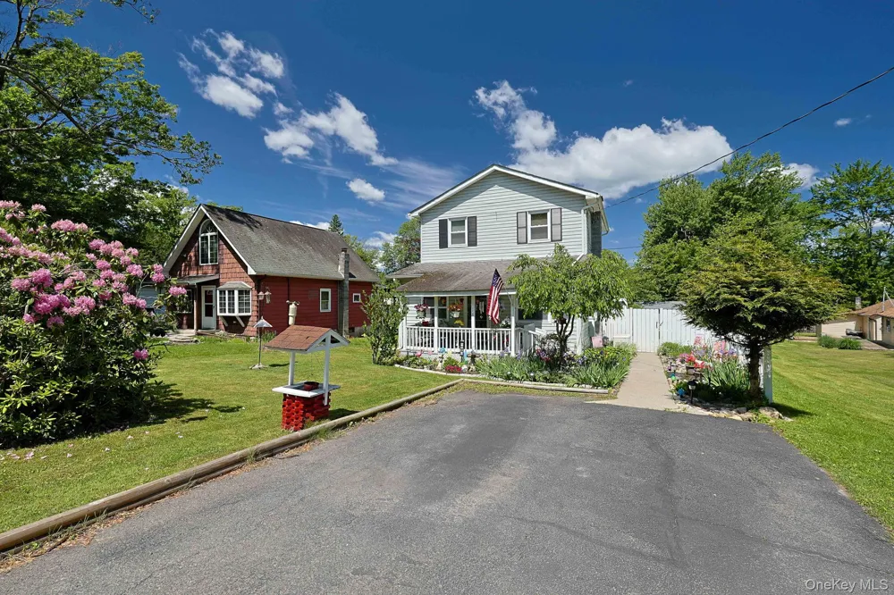 18 Sunset Trail Pine Bush, NY 12566