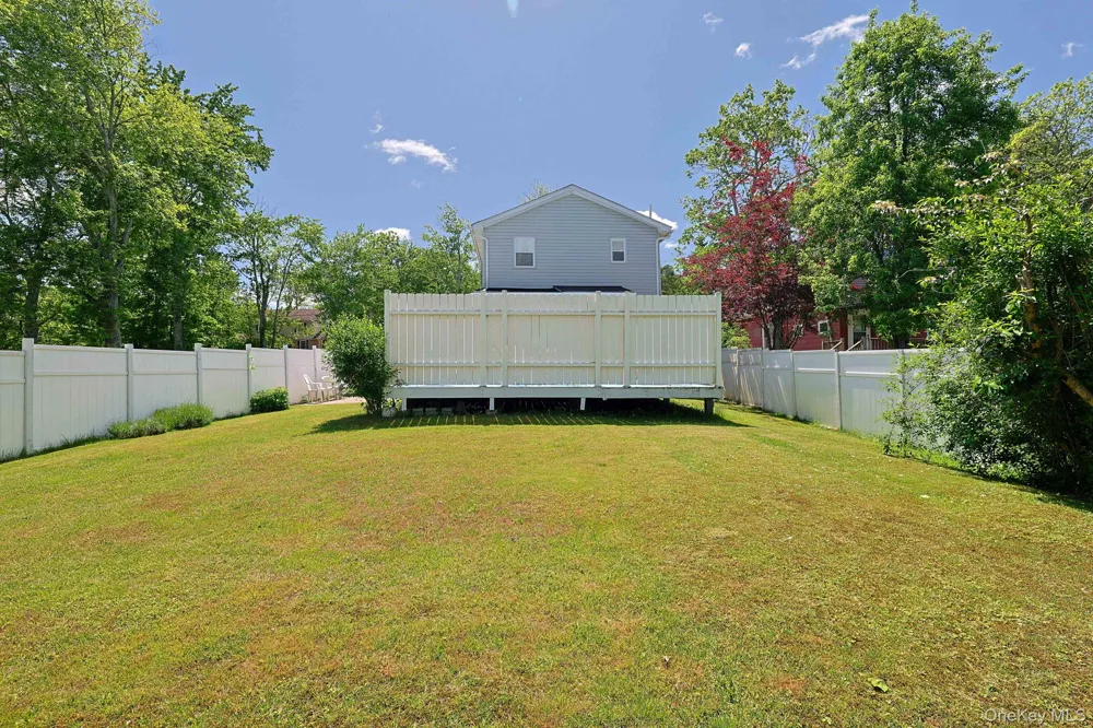 18 Sunset Trail Pine Bush, NY 12566