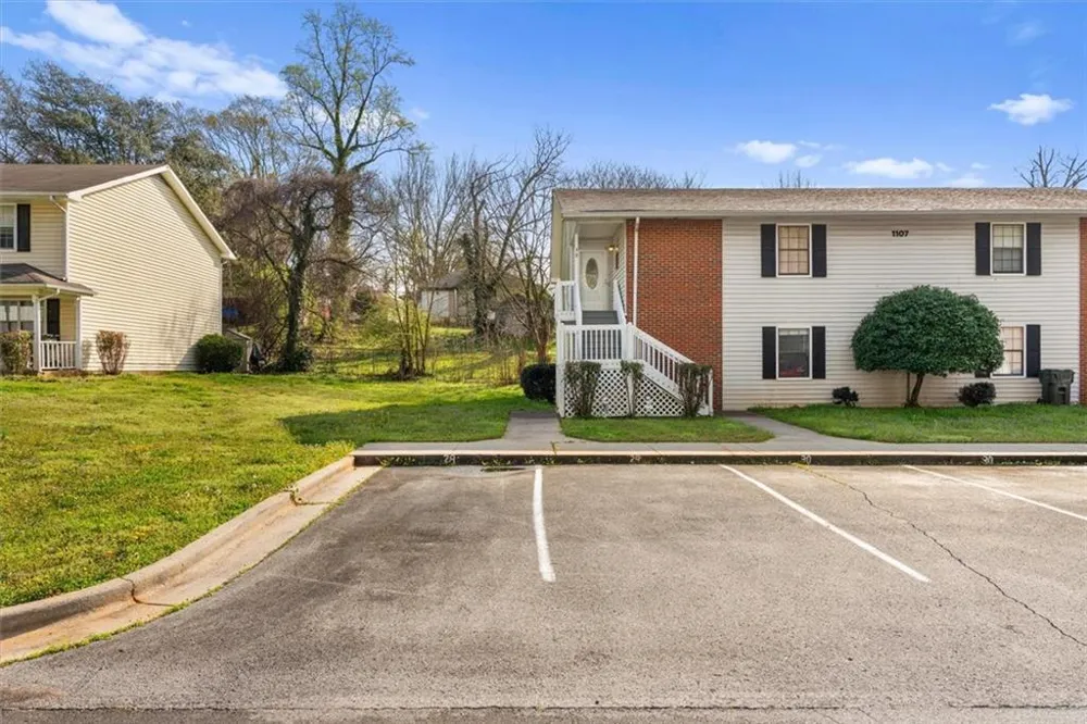 1107 Brookwood Lane #29 Dalton, GA 30720