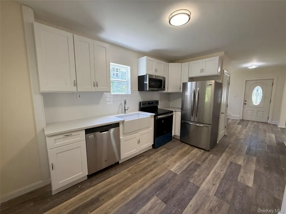 174 Center Street Ellenville, NY 12428