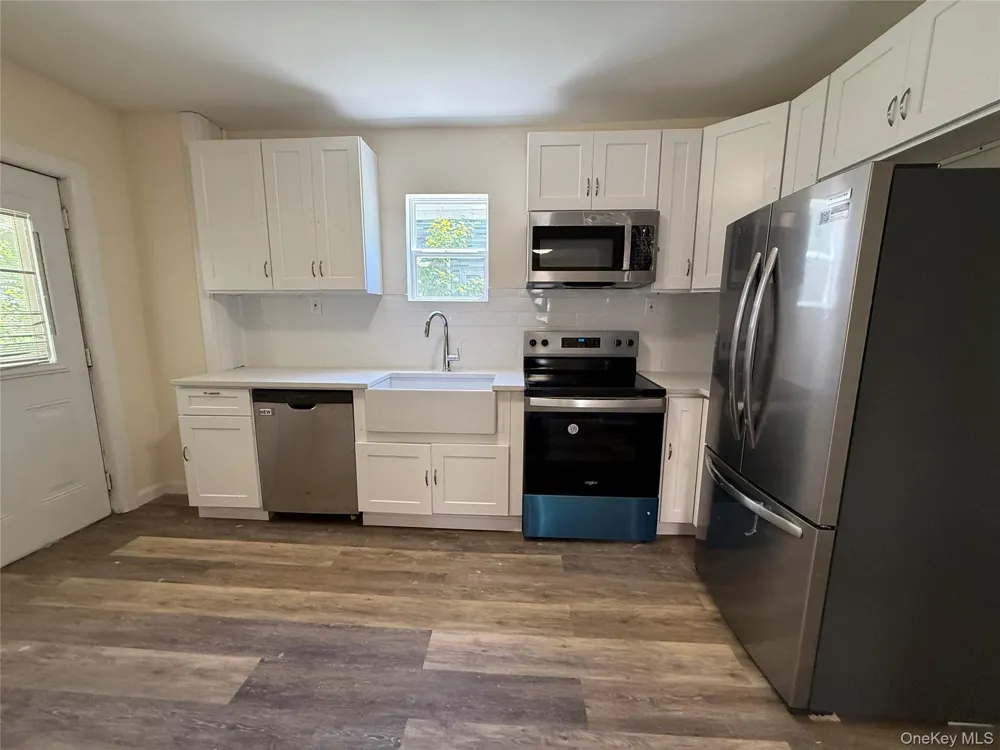 174 Center Street Ellenville, NY 12428