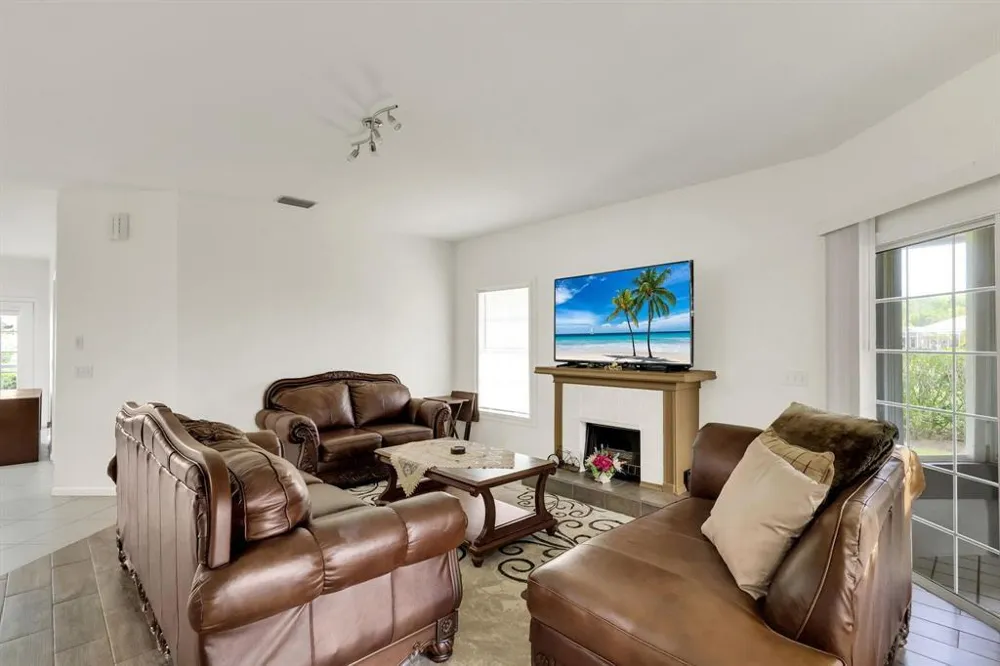 7334 Pine Creek Way Port St. Lucie, FL 34986