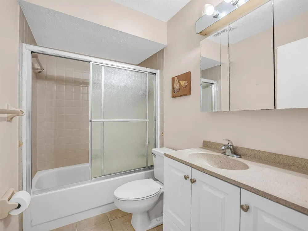 151 Cape Coral Parkway W #106 Cape Coral, FL 33914