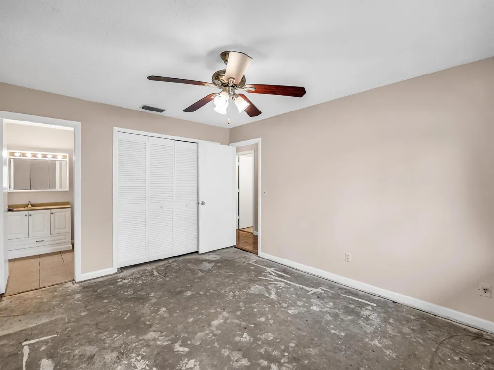 151 Cape Coral Parkway W #106 Cape Coral, FL 33914