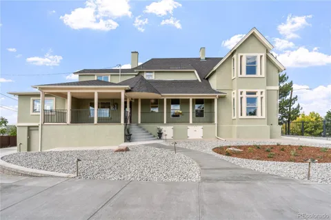 708 W 18th Street