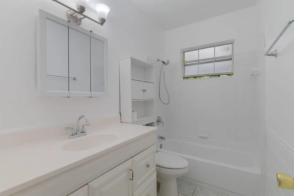 904 SE 16th Street Stuart, FL 34994