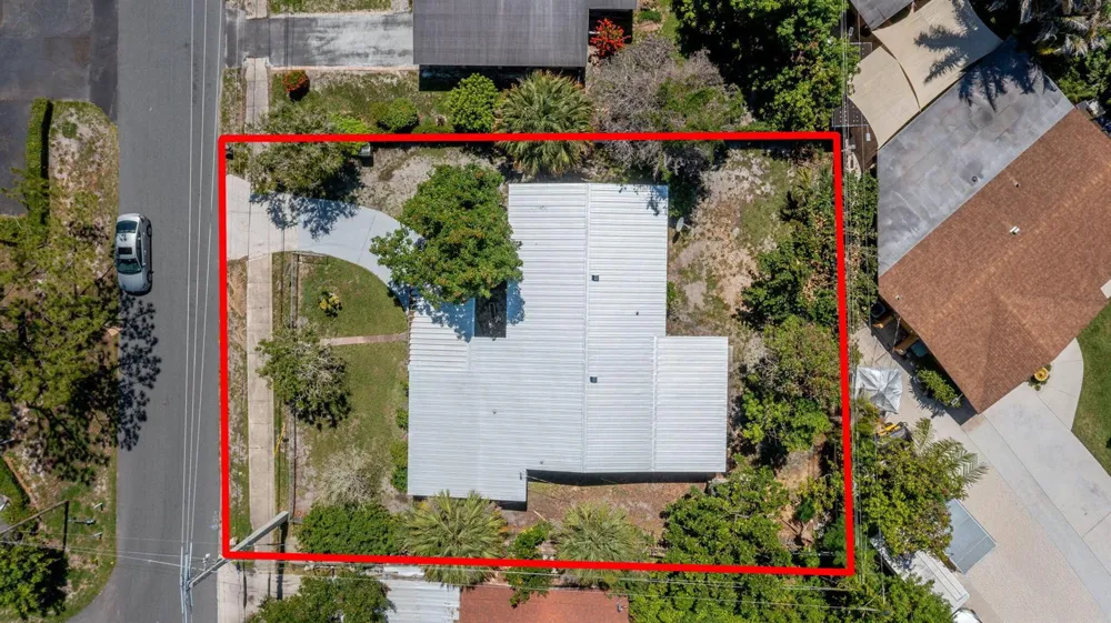 904 SE 16th Street Stuart, FL 34994