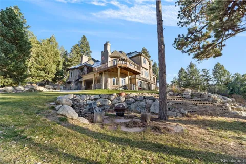 4450 Walker Ridge View