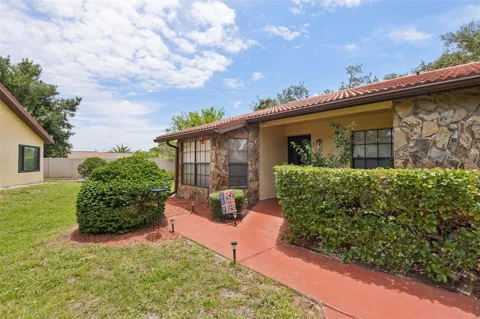8626 SHADBLOW COURT #1