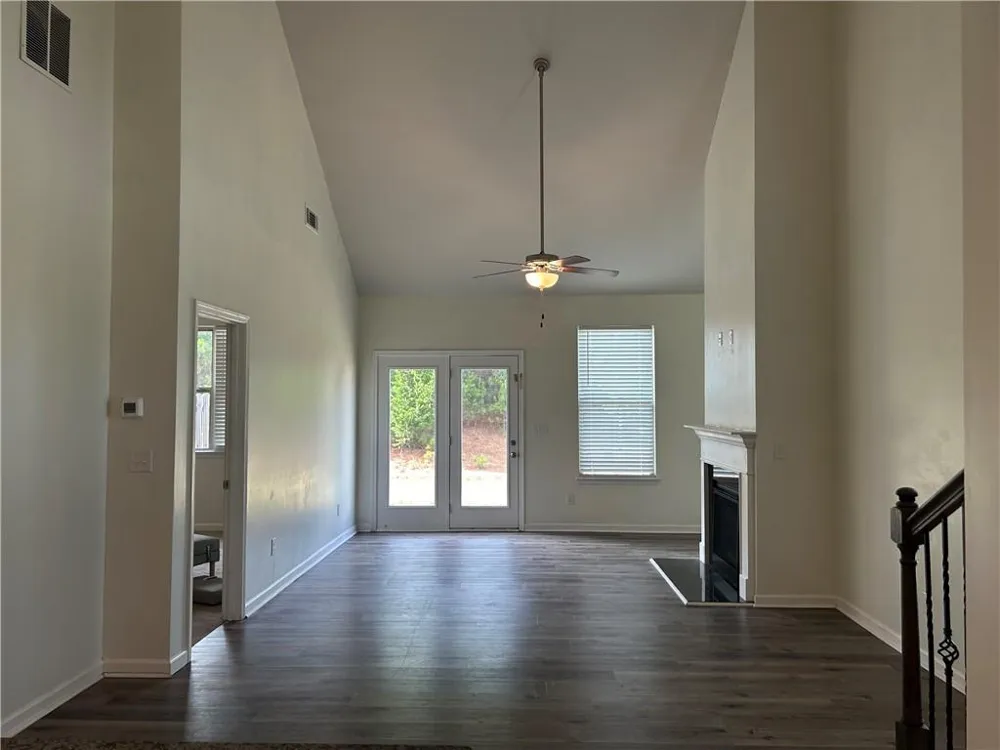 3893 Prospect Point Drive Gillsville, GA 30566
