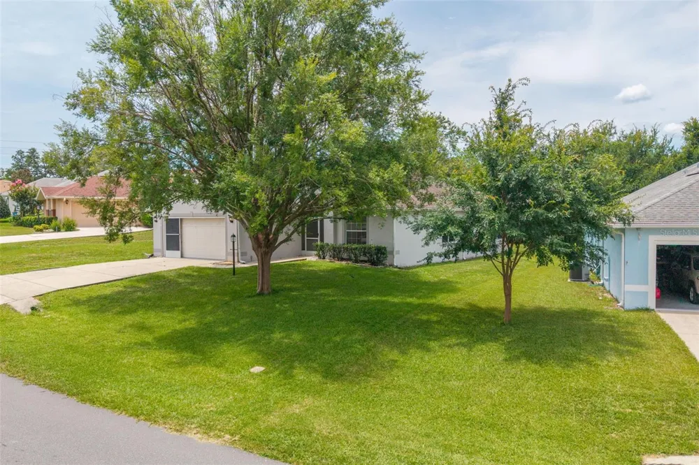 660 W SUNSET STRIP DRIVE Beverly Hills, FL 34465