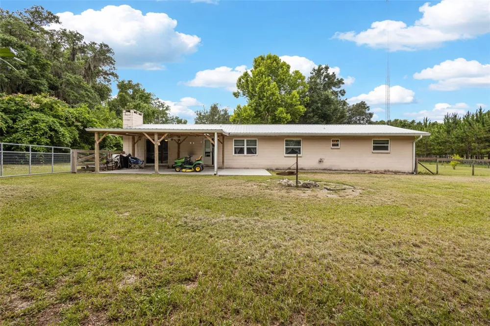 7251 NW 40TH STREET Chiefland, FL 32626