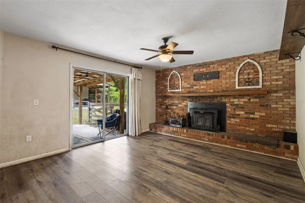 7251 NW 40TH STREET Chiefland, FL 32626