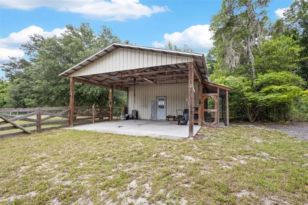 7251 NW 40TH STREET Chiefland, FL 32626