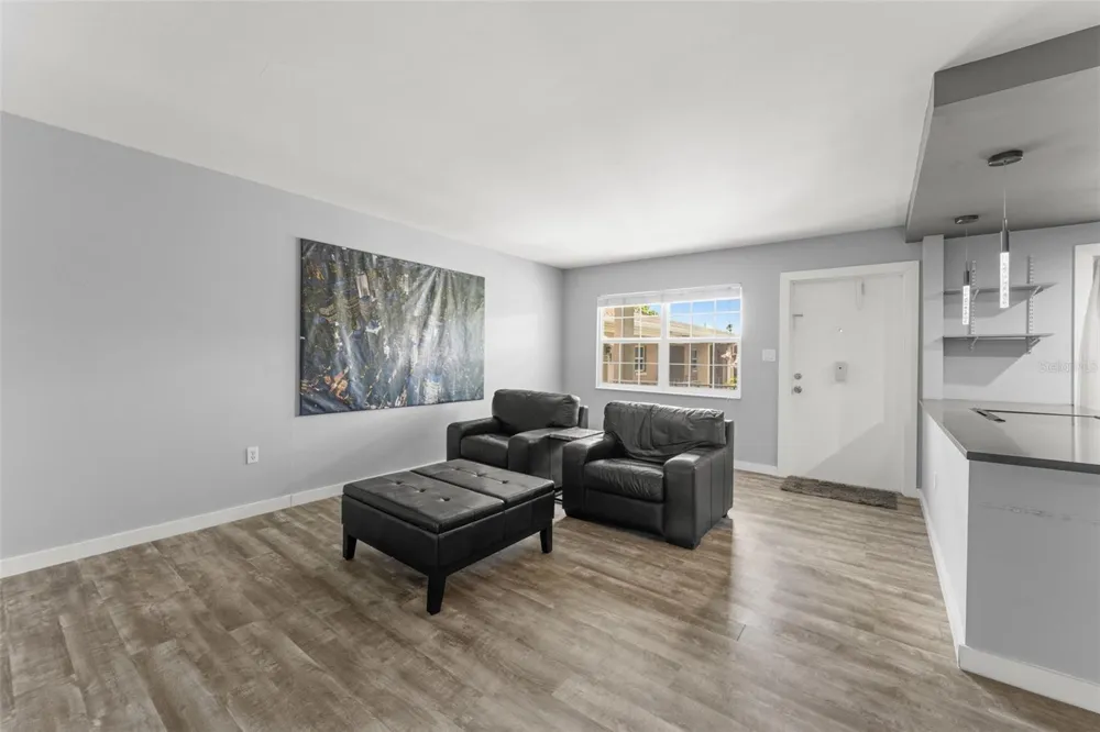 2500 LEE ROAD #220 Winter Park, FL 32789