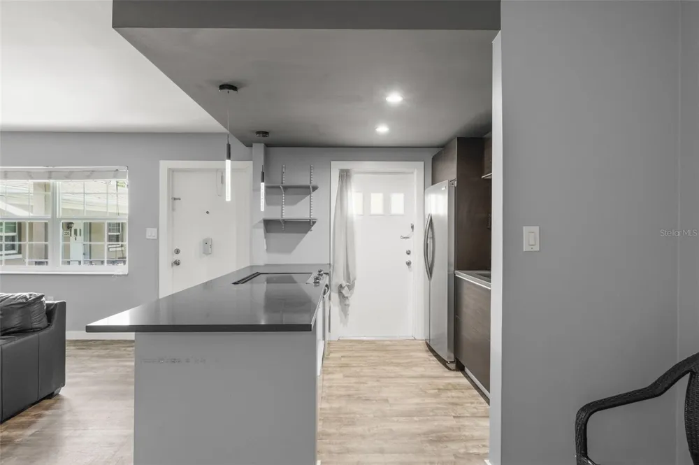 2500 LEE ROAD #220 Winter Park, FL 32789