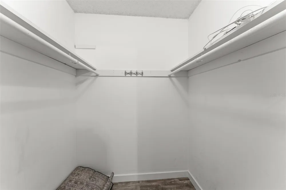 2500 LEE ROAD #220 Winter Park, FL 32789