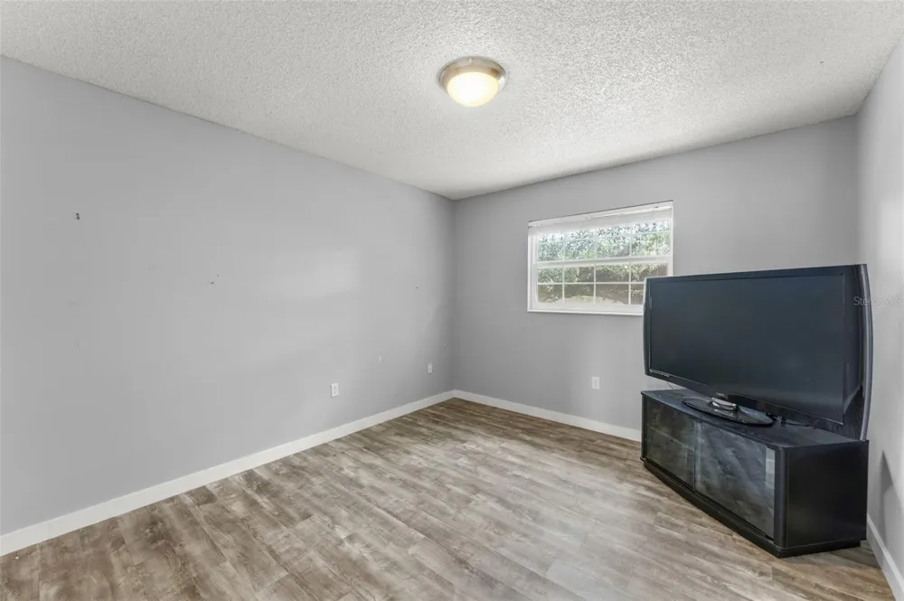 2500 LEE ROAD #220 Winter Park, FL 32789