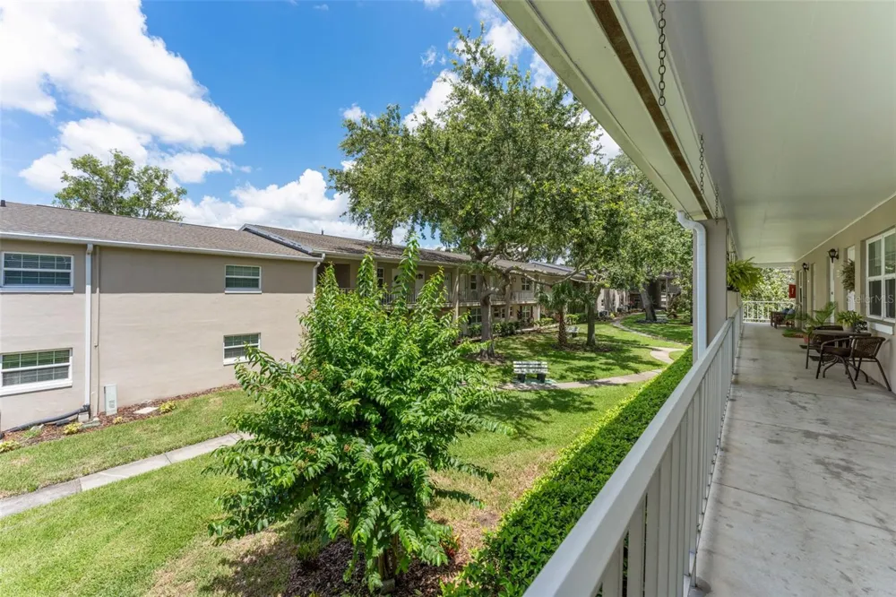 2500 LEE ROAD #220 Winter Park, FL 32789