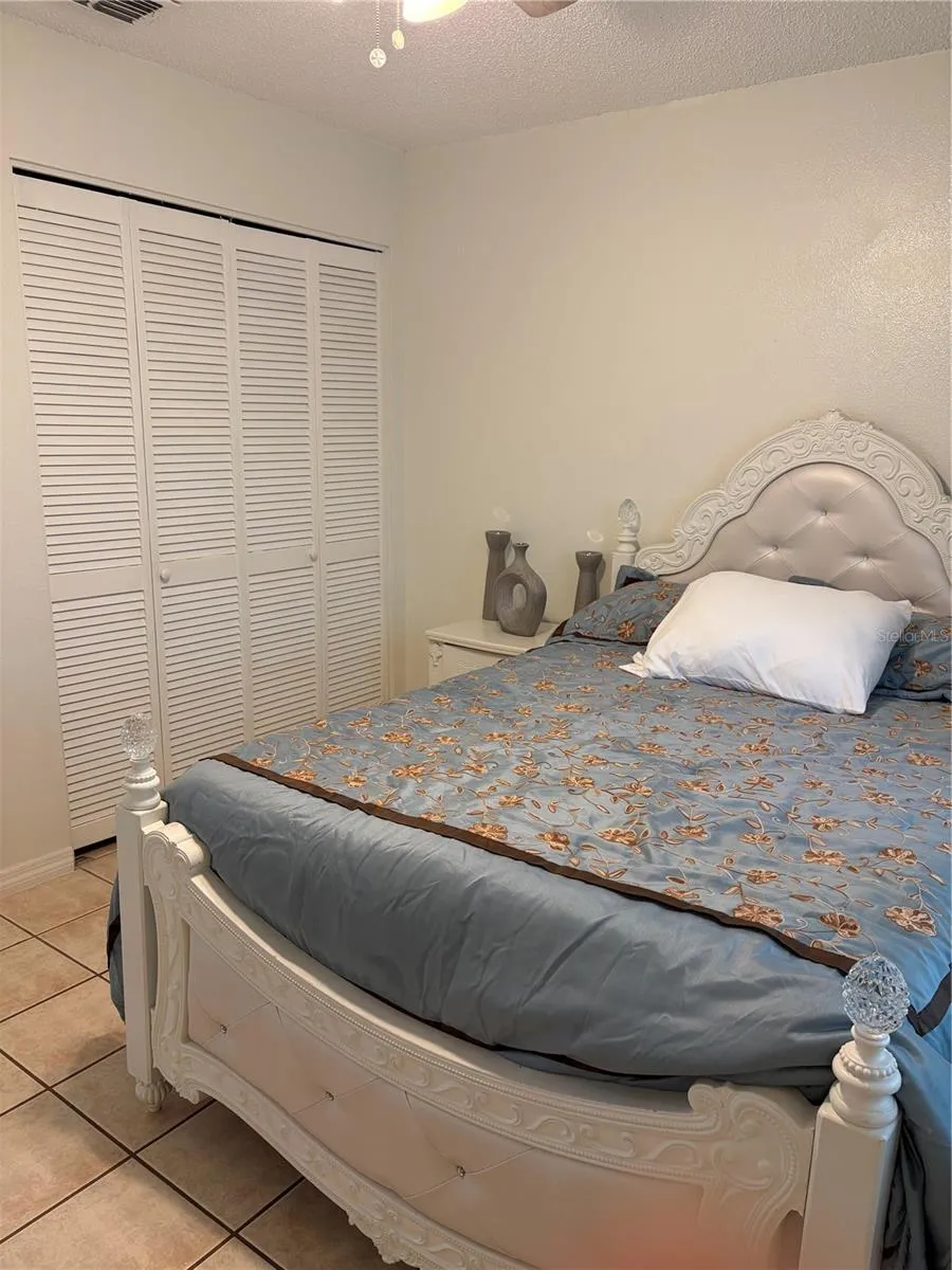 4119 SUNNY LAND DRIVE Lakeland, FL 33813