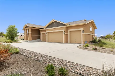 3729 Floating Cloud Court
