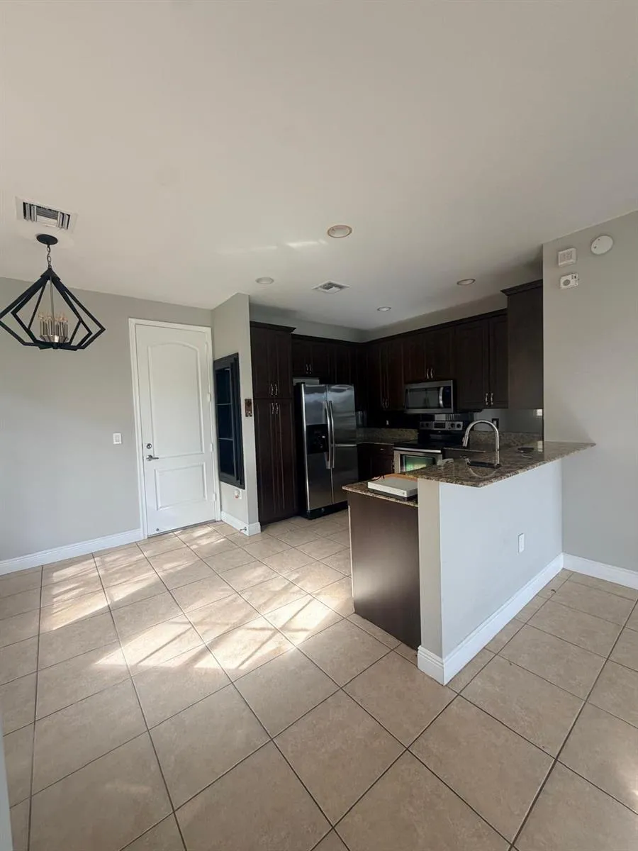 7644 Foxcroft Lane #7644 Davie, FL 33328