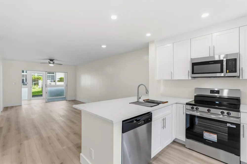 1461 S Ocean Boulevard #106 Lauderdale By The Sea, FL 33062