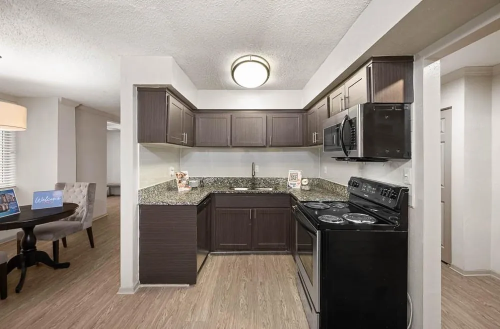 5555 Roswell Road NE #P-09 Sandy Springs, GA 30342