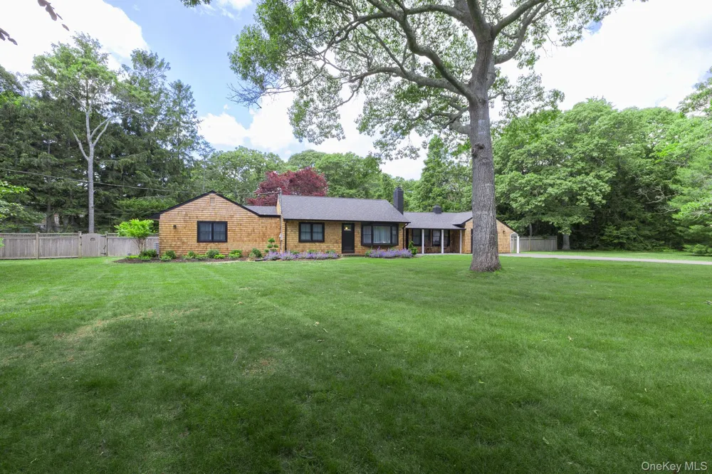 19 Groveland Avenue East Quogue, NY 11942