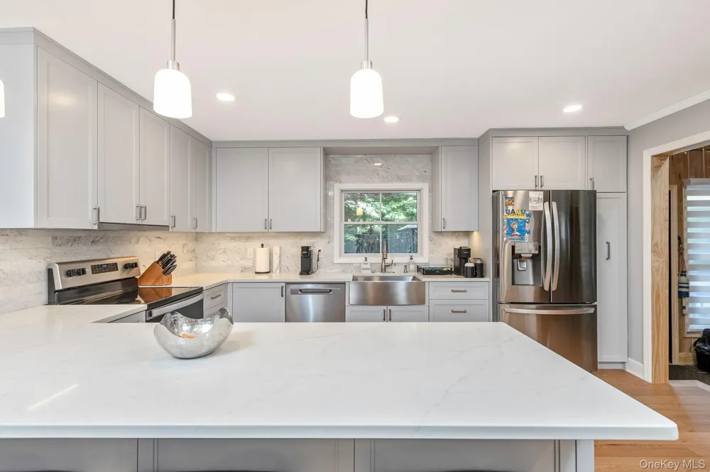19 Groveland Avenue East Quogue, NY 11942